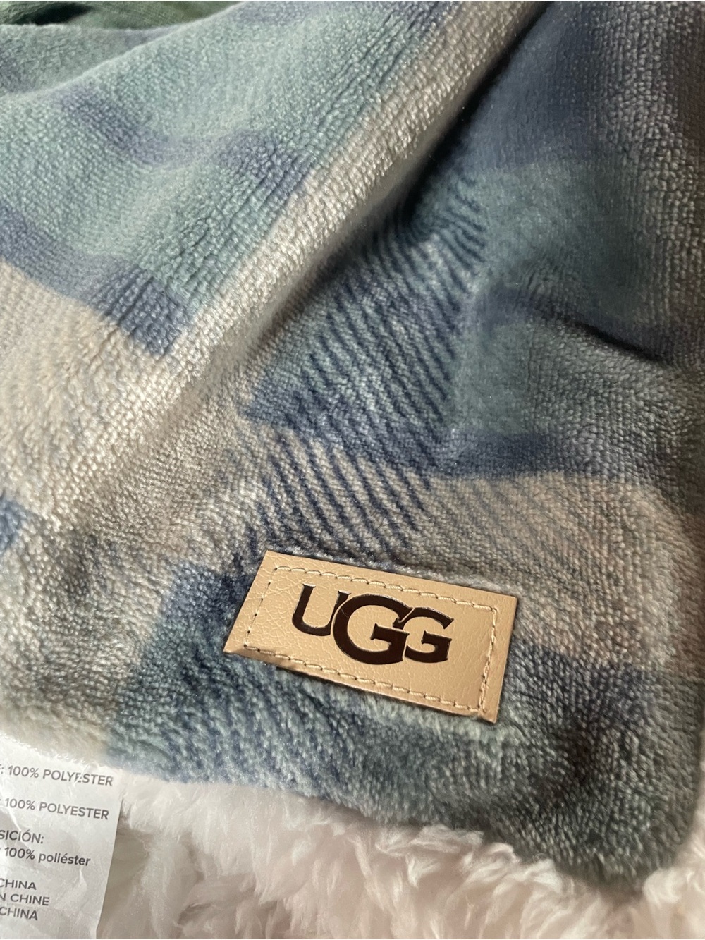 UGG Gray Blue Plaid White Plush Faux Sherpa King Pillow Sham Cover Soft Cozy